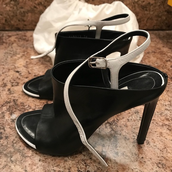 Balenciaga shoes - Picture 1 of 4